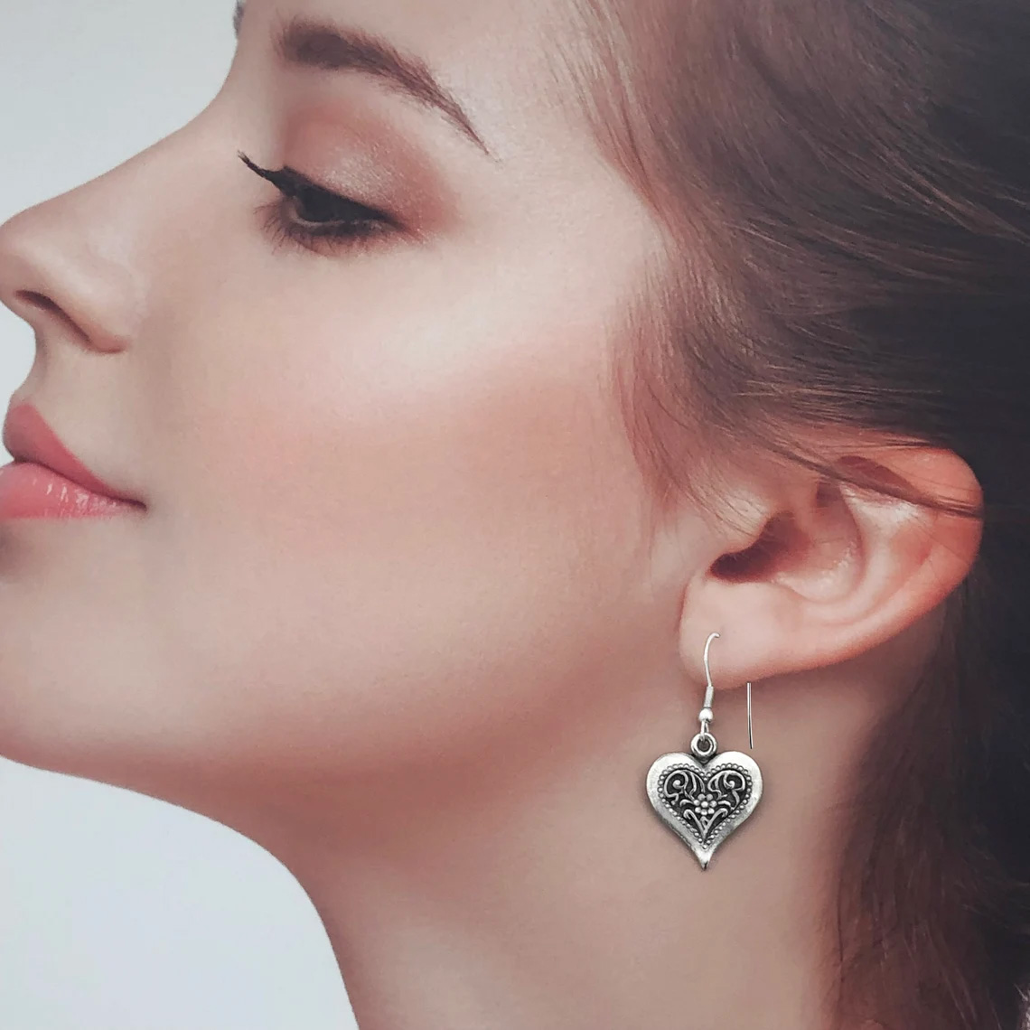 Heart Dangle & Drop Earrings - Image 2