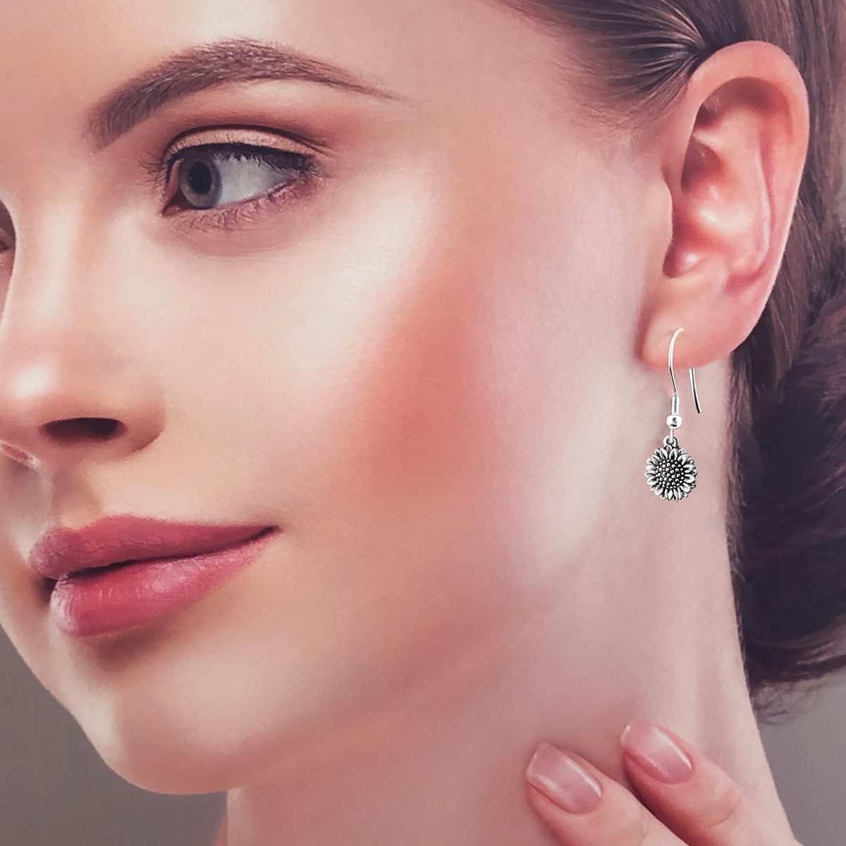 Little Sunflower Earrings - Image 2