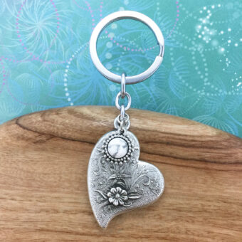 Heart and Flowers Keyring with White Howlite Charm